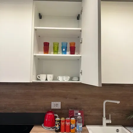 Private Apartment With Wi-Fi Milano City Near Duomo Atena-2
